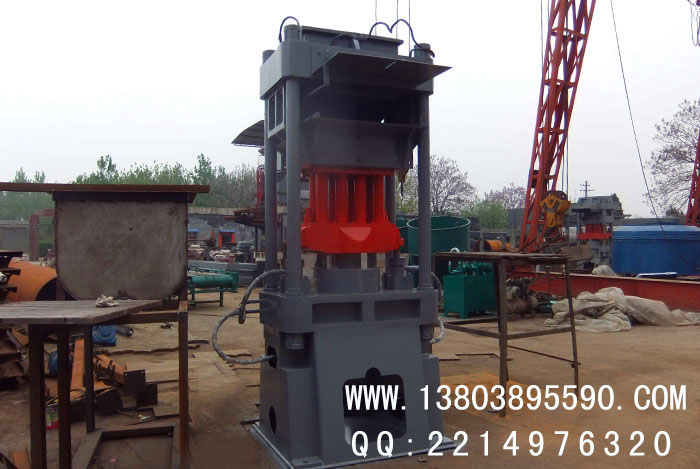 金屬屑壓塊機發(fā)貨現場